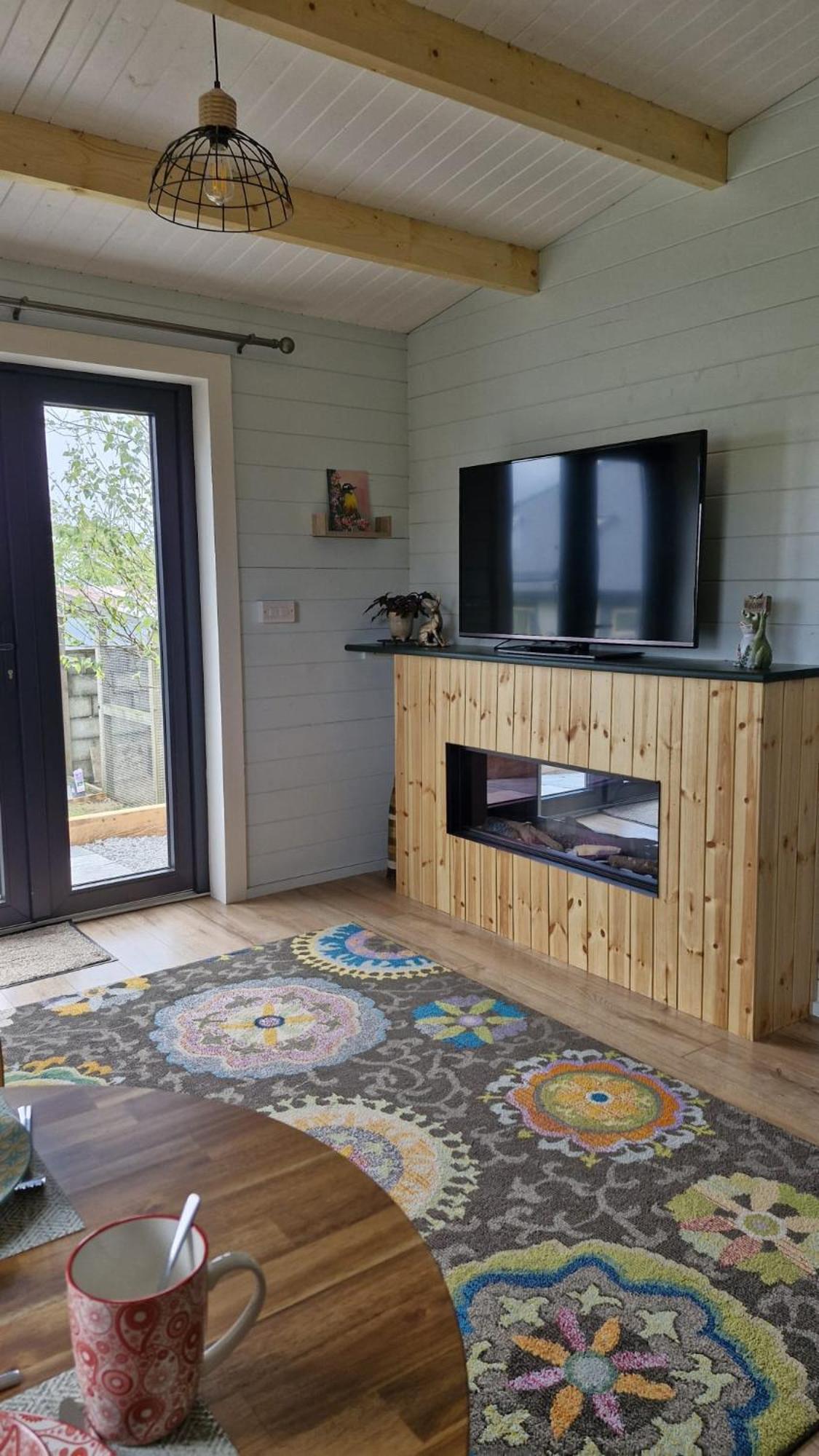 Luachra Lodge Gneeveguilla Экстерьер фото